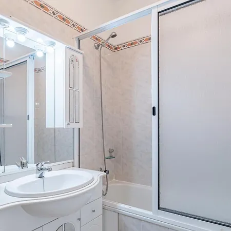 Apartment Calheta 3 Stars *